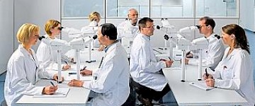 多人共览显微镜的发布